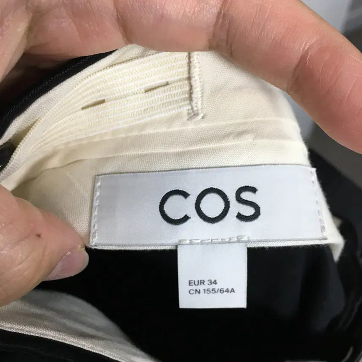 [BUNJANG] COS Satin Wool Tuxedo Trousers / COS 코스 신상 새틴 울 턱시도 트라우저 팬츠 34