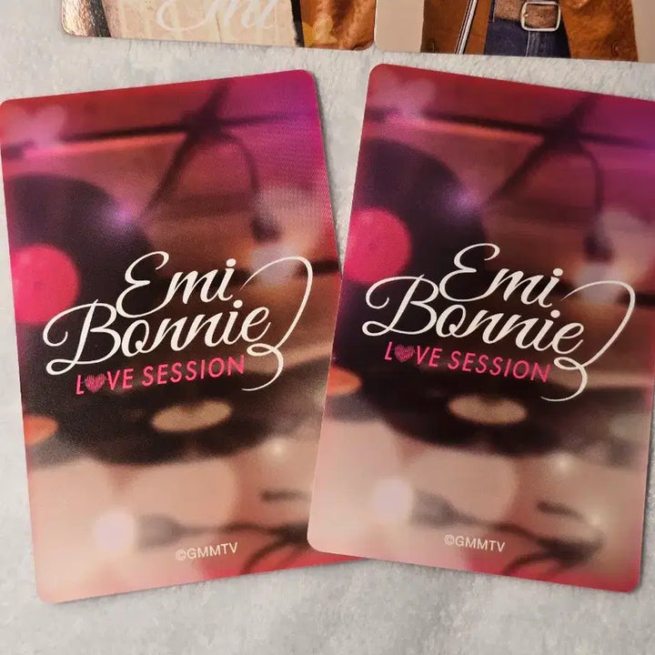 [BUNJANG] Enhypen Emi Emi Boni Love Session Photocard (CGM) / 에미 세트 일괄 에미보니 러브세션 포카 찌엠 gmmtv