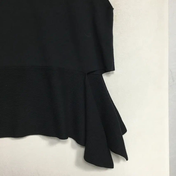 [BUNJANG] KUHO Cashmere Wool Asymmetric Vest / KUHO 구호 언발 캐시미어 울 조끼 S