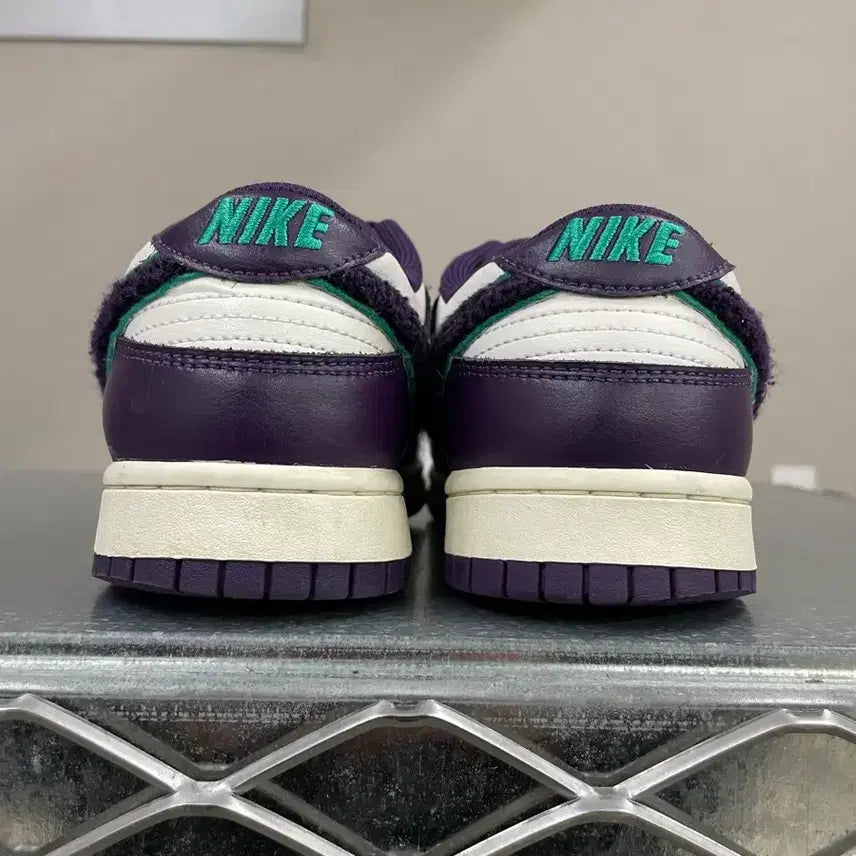 [BUNJANG] Nike Dunk Low Grand Purple 270 Sneakers / 나이키 덩크 로우 그랜드 퍼플 270