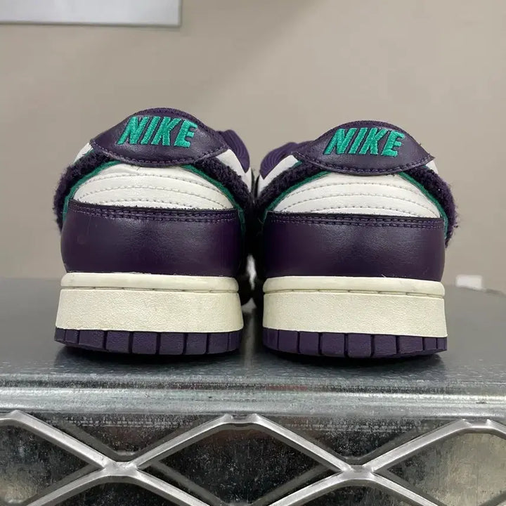 [BUNJANG] Nike Dunk Low Grand Purple 270 Sneakers / 나이키 덩크 로우 그랜드 퍼플 270