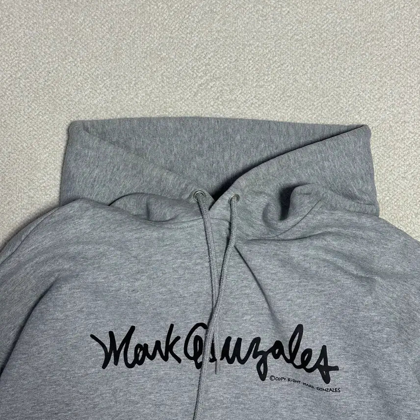 [BUNJANG] Mark Gonzales Hoodie (Gray, L) / 마크곤잘레스 후드티