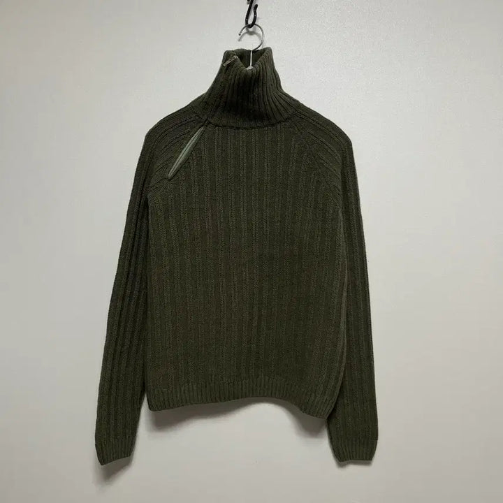 [BUNJANG] Gimaguas Ribbed Knit Sweater / 기마구아스 지퍼 디테일 골지 니트 S
