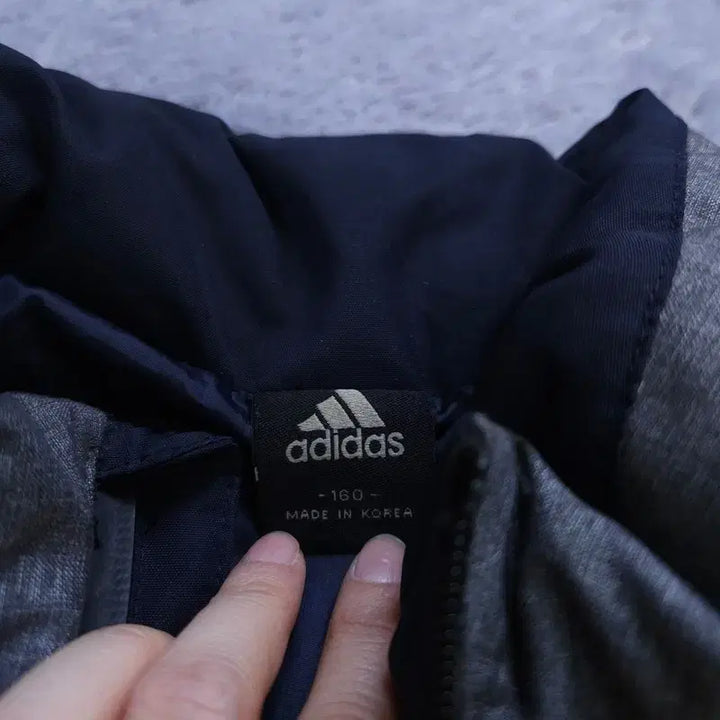 [BUNJANG] Adidas Padded Vest (Size 160) / [160] 아디다스 패딩 조끼