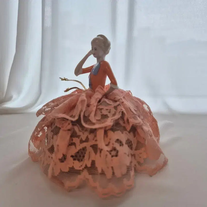 [BUNJANG] Vintage Half Doll Pincushion Figurine / A213 빈티지 하프돌 핀쿠션 피겨린