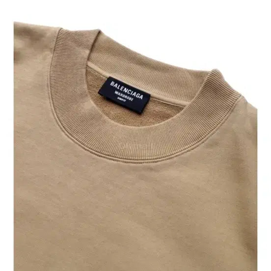 [BUNJANG] Balenciaga Logo Mock Neck Sweatshirt - Beige / 발렌시아가 로고 모크넥 스웨트셔츠 -베이지