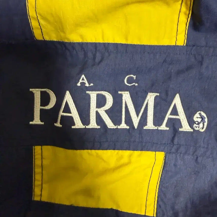 [BUNJANG] Kappa Parma Windbreaker Jacket / 올드 KAPPA 파르마 바람막이 자켓 판매