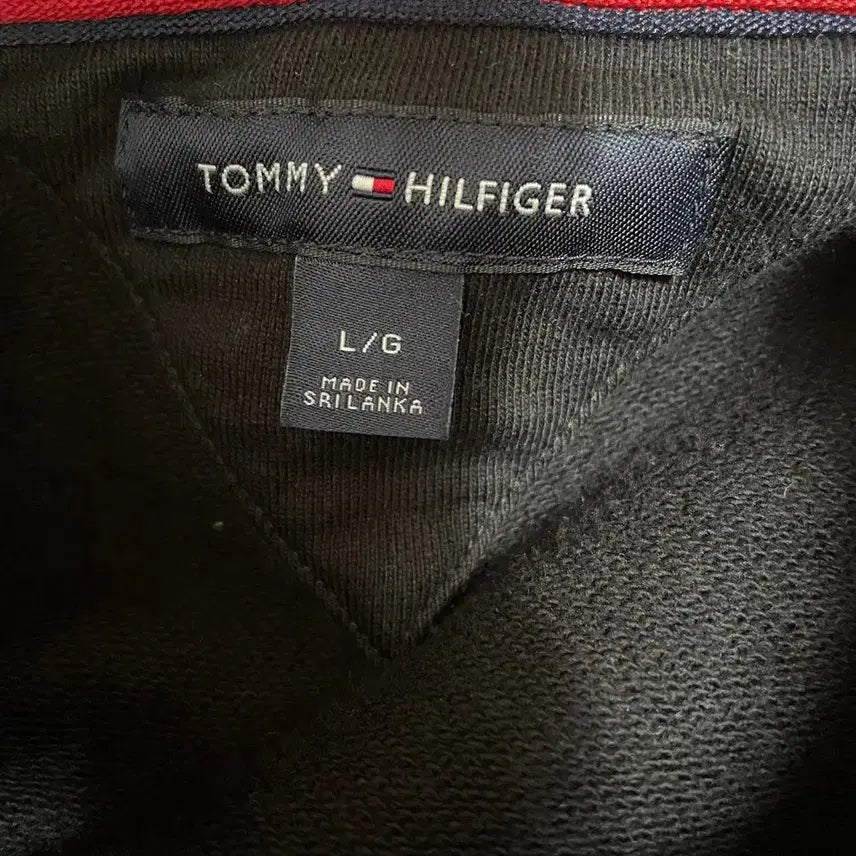 [BUNJANG] Tommy Hilfiger Round Neck Sweatshirt / L 타미힐피거 라운드 맨투맨 B.6969