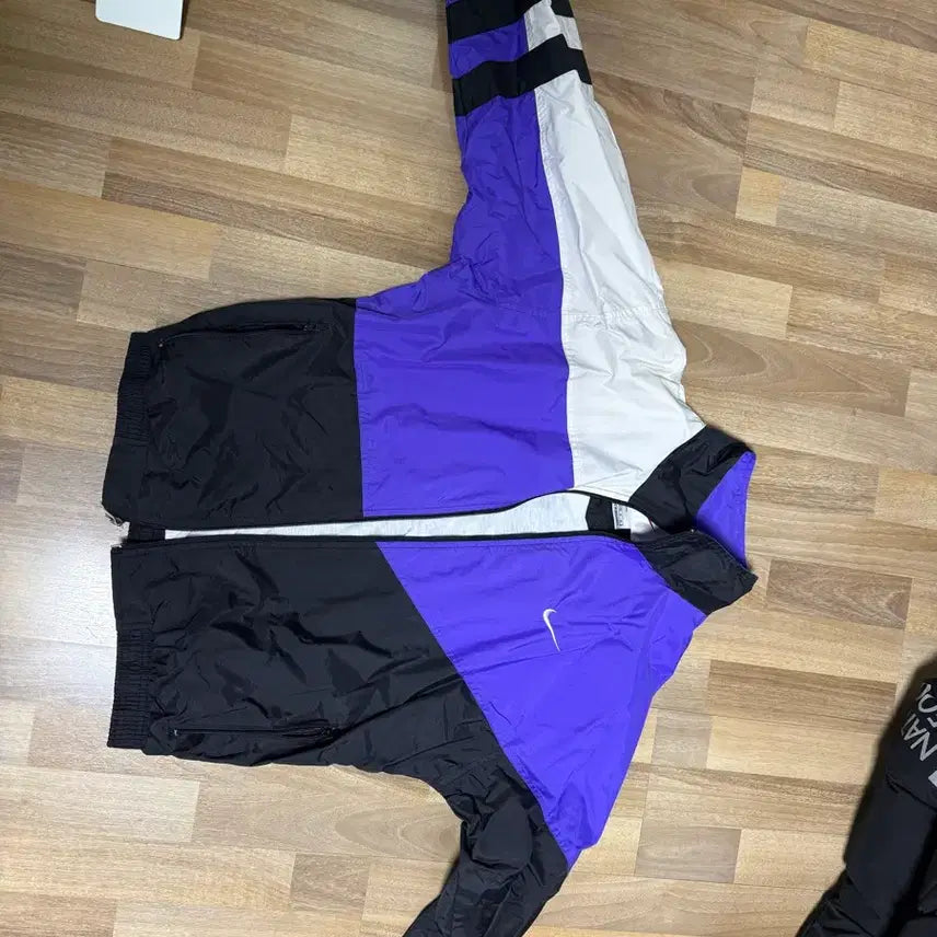 [BUNJANG] Nike Purple Windbreaker L / 나이키 퍼플 바람막이 L 판매