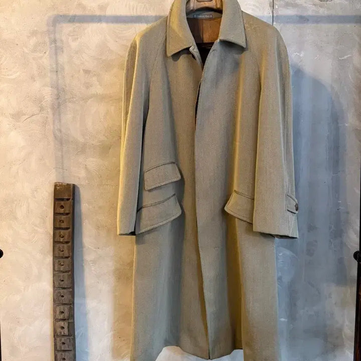 [BUNJANG] Ferragamo Raglan Coat Men&