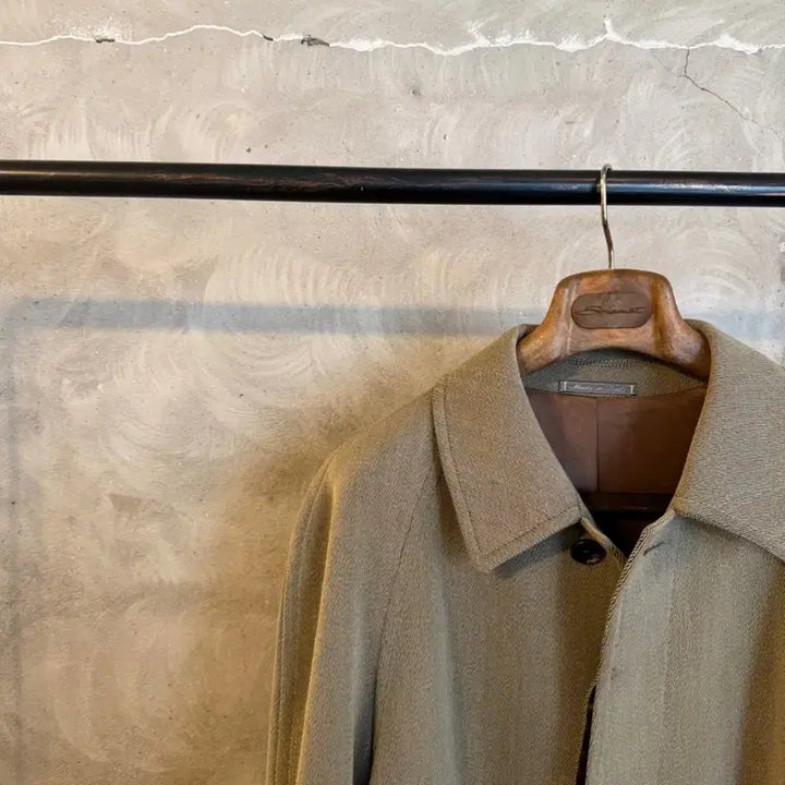 [BUNJANG] Ferragamo Raglan Coat Men&