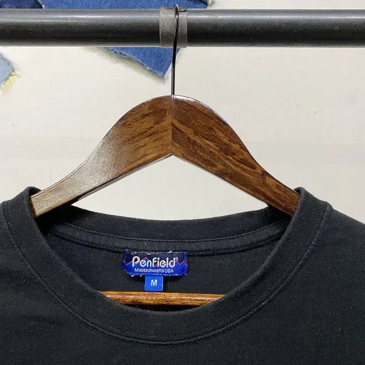 [BUNJANG] Penfield Street Print Black Short Sleeve T-shirt / (100) 펜필드 캐주얼 스트릿 프린팅 블랙 반팔 티