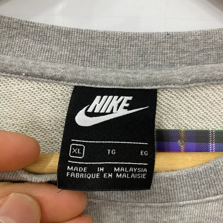 [BUNJANG] Nike Swoosh Crewneck Sweatshirt (XL) / 282. 나이키 스우시 맨투맨(XL)