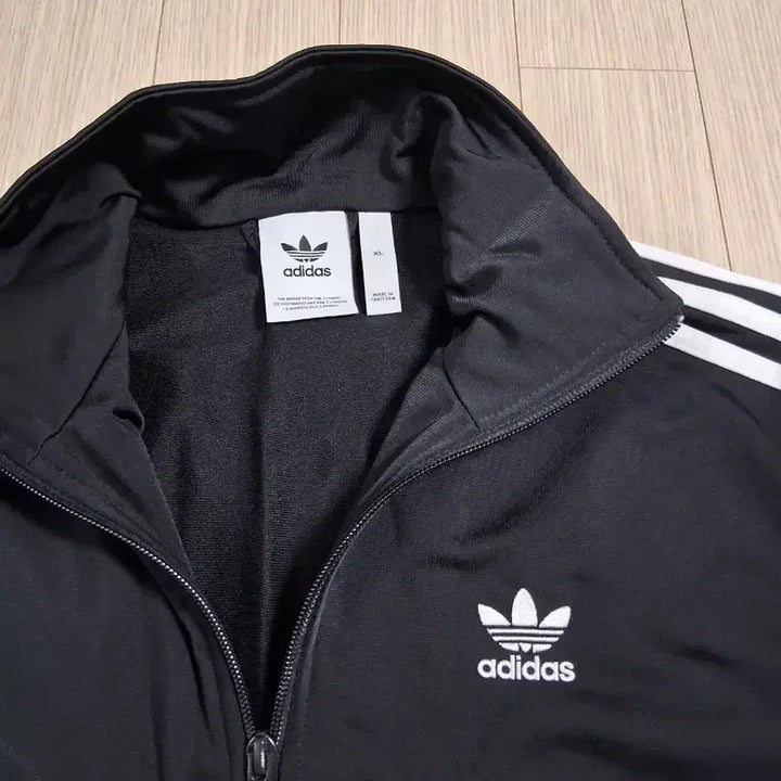 [BUNJANG] Adidas Three Stripes Black Track Top / 아디다스 삼선 블랙 트랙탑