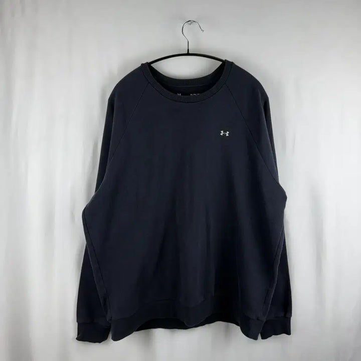 [BUNJANG] Under Armour Small Logo Fleece Sweatshirt / XL) 언더아머 스몰로고 기모 맨투맨 블랙