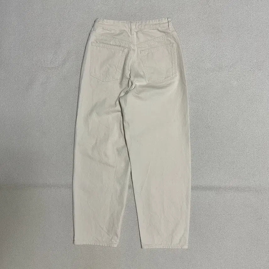 [BUNJANG] COS Tapered Denim Pants / 코스 테이퍼드 데님팬츠