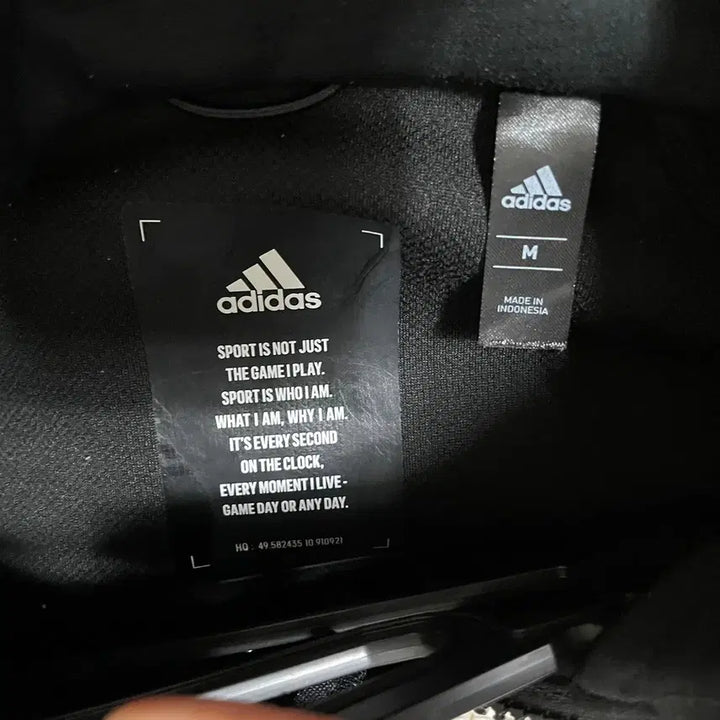 [BUNJANG] Adidas Hooded Zip-Up Jacket / M 아디다스 후드집업 자켓 N.7626