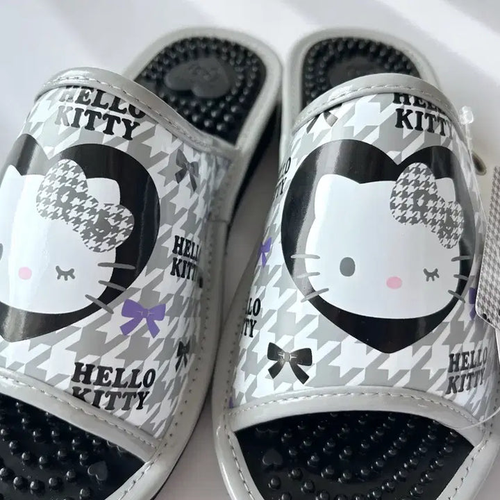 [BUNJANG] Sanrio Hello Kitty Monochidori Acupressure Slippers / 일본수입 산리오헬로키티슬리퍼 모노치도리헬로키티지압슬리퍼