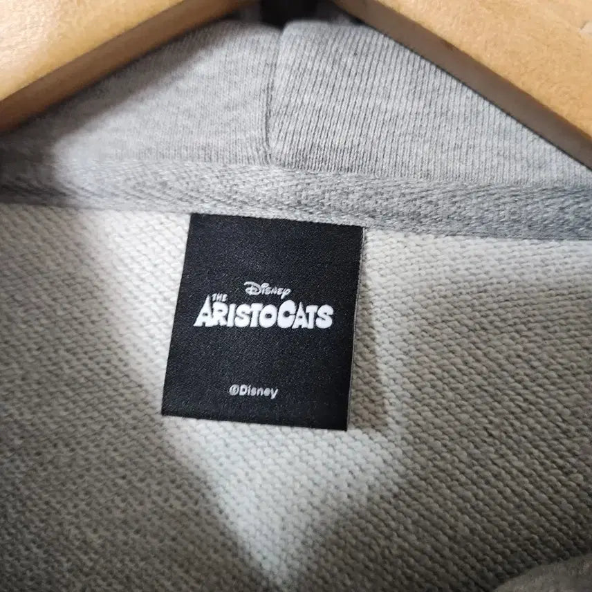 [BUNJANG] Kirsh X Aristocats Cropped Hooded Zip-up / J469 [2] 키르시 X 아리스토캣 크롭 후드 집업