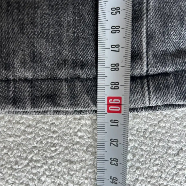 [SOLD OUT] 리바이스 그레이 데님팬츠 511 30