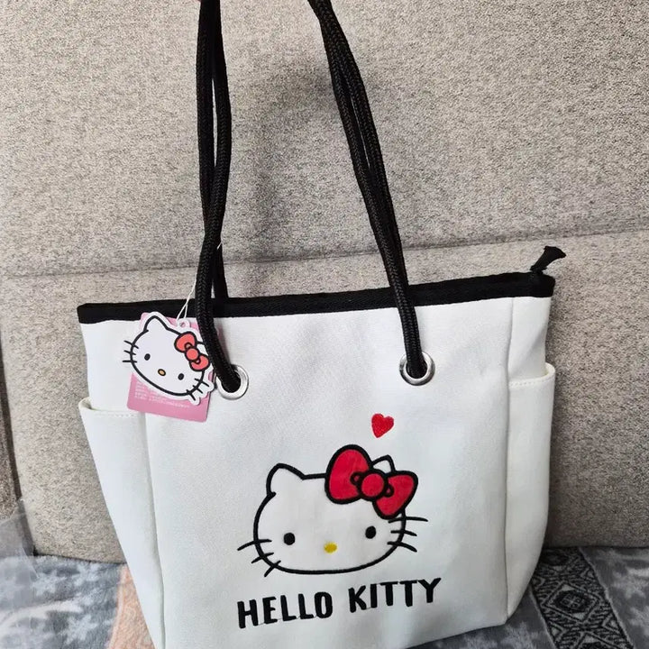 [BUNJANG] Sanrio Hello Kitty White Shopper Bag / 정품) 산리오 헬로키티 쇼퍼백 새상품 2종