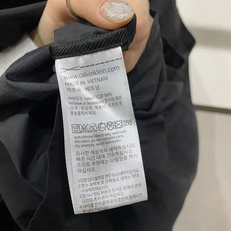 [SOLD OUT] (90) 캘빈클라인 퍼포먼스 CK 여성 런닝 스포츠 홑겹 바람막이 자켓