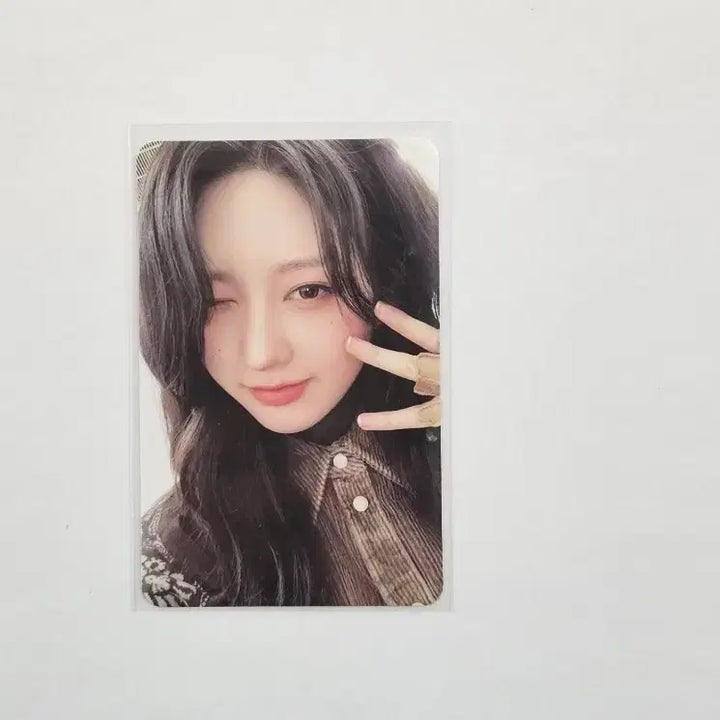 [BUNJANG] IVE (Gaeul) Empathy POB Photocard / 아이브 엠파시 스스퀘 특전 가을포카 양도