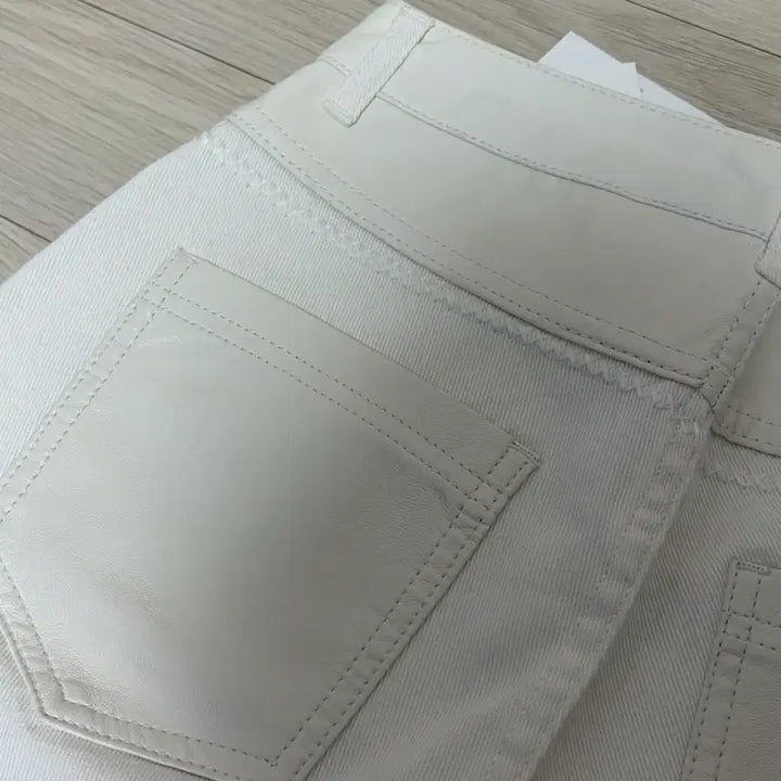 [BUNJANG] OIOIcollection White Denim Pants / [새상품] 오아이오아이 OIOIcollection 화이트 데님 팬츠