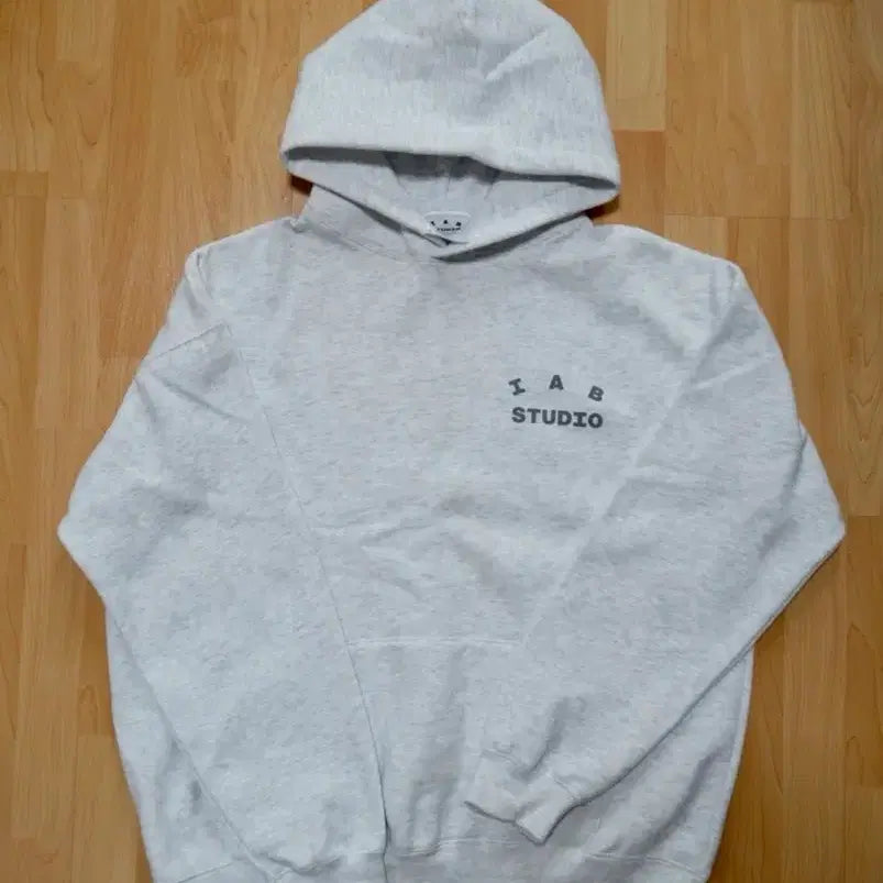 [SOLD OUT] 아이앱 스튜디오 후드 라이트 그레이 xl 신품급 팝니다