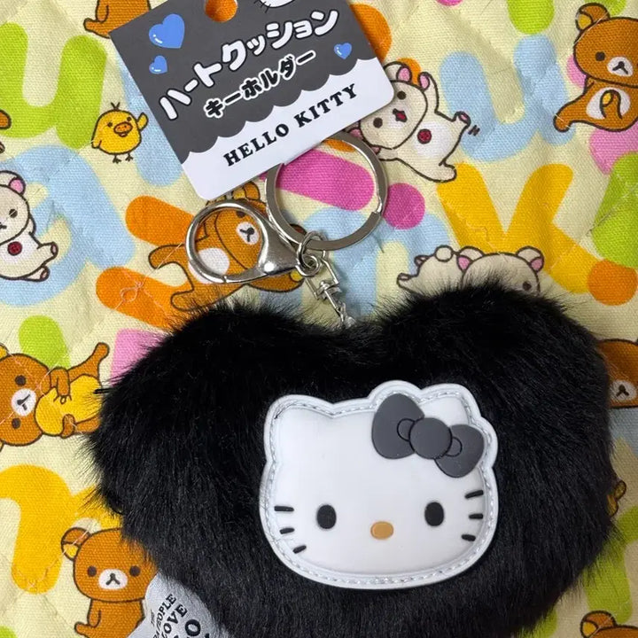 [BUNJANG] Sanrio Hello Kitty Heart Cushion Keyring / 산리오 헬로키티 하트쿠션 키링 [일본정품 새상품]