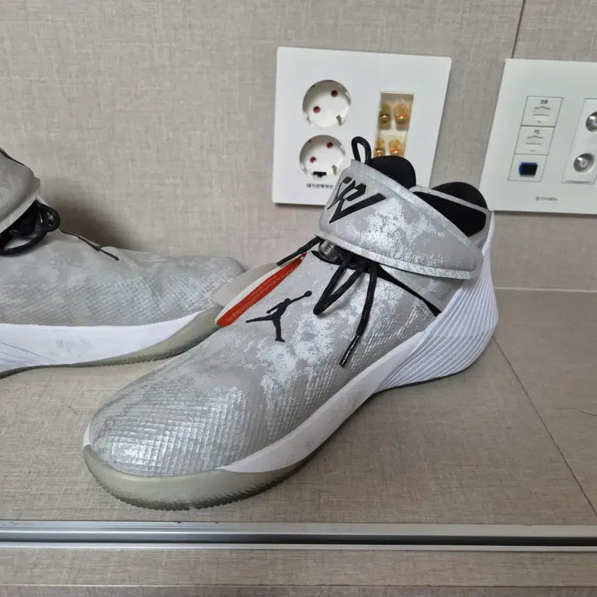 [BUNJANG] Nike Jordan Why Not Zero.1 Basketball Shoes / 280mm)나이키 조던 와이 낫 제로 1 농구신발