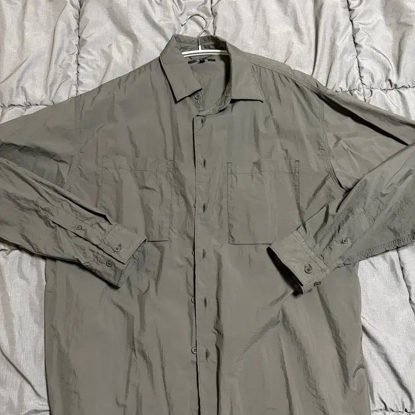 [BUNJANG] Musinsa Standard City Leisure Nylon Oversized Shirt - Mud Gray / 무탠다드 시티레저 나일론 오버사이즈 셔츠 s 머드그레이