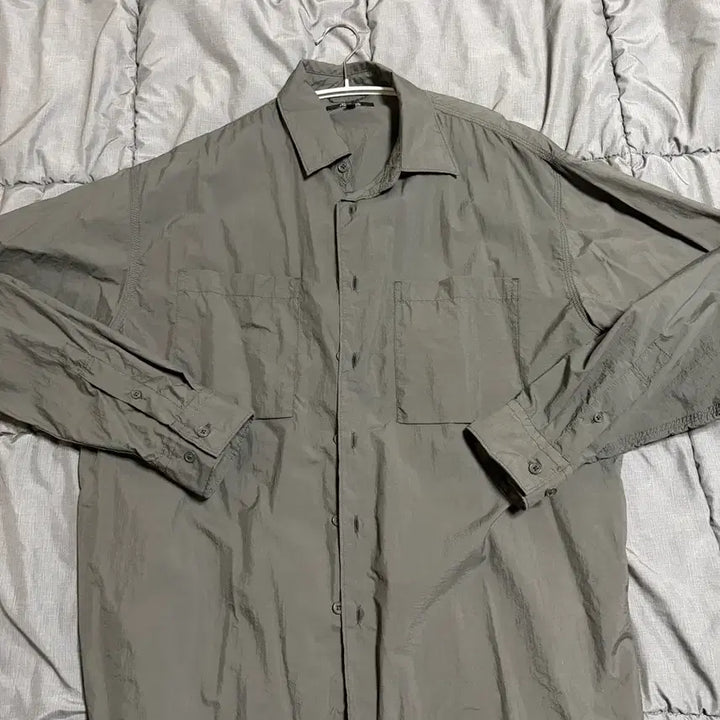 [BUNJANG] Musinsa Standard City Leisure Nylon Oversized Shirt - Mud Gray / 무탠다드 시티레저 나일론 오버사이즈 셔츠 s 머드그레이