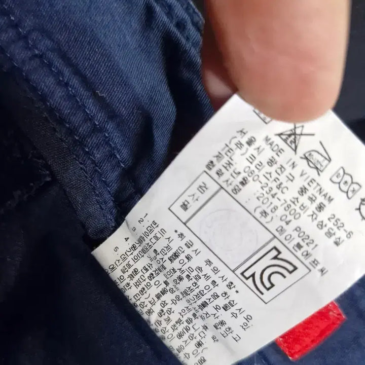 [BUNJANG] Phantom Navy Embroidered Shorts / 팬텀 네이비 자수 반바지