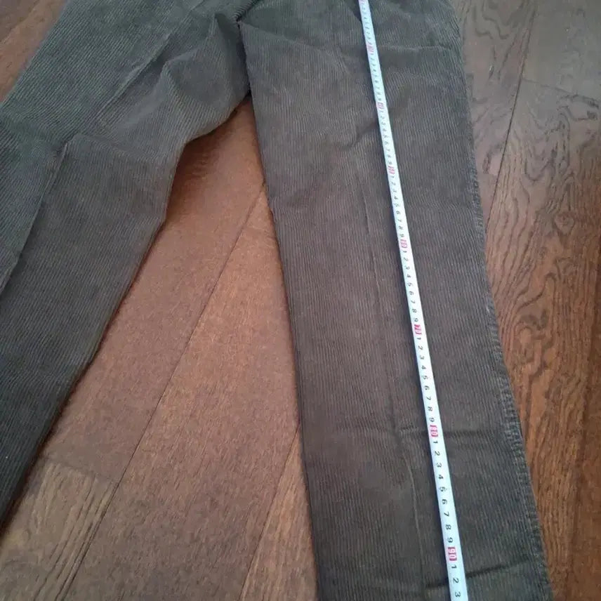[BUNJANG] Uniqlo JW Anderson Corduroy Pants Brown / 유니클로 jw앤더슨 코듀로이 팬츠 브라운 M