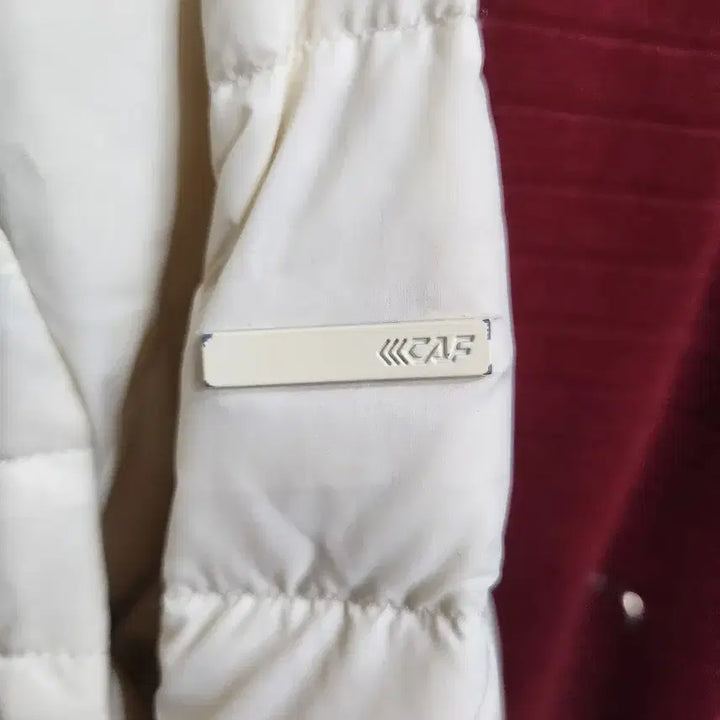 [BUNJANG] LeCAF Ivory Lightweight Collarless Padded Jacket / 르까프 아이보리 노카라 경량 패딩 자켓