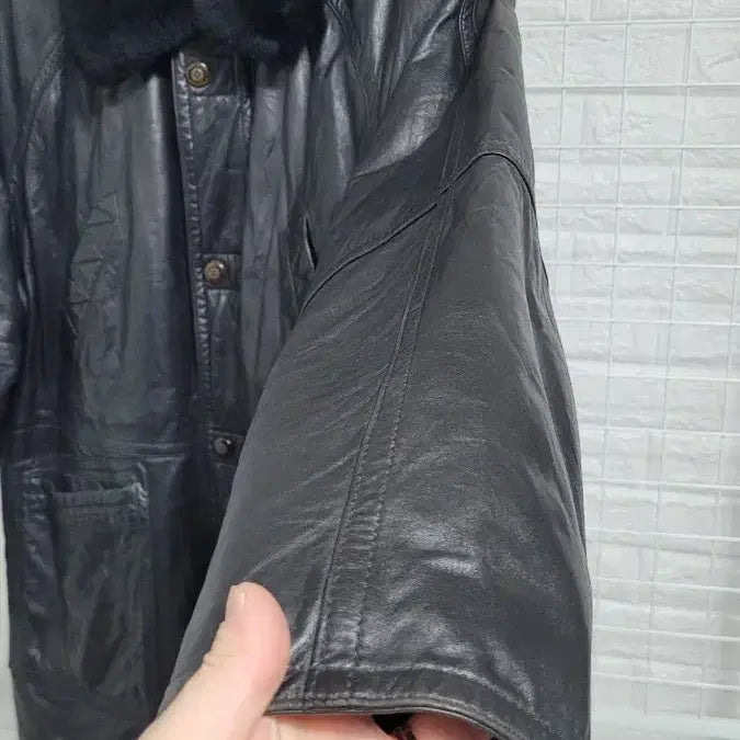 [BUNJANG] Vintage Black Real Lambskin Mouton Jacket XL / [105]VINTAGE빈티지 블랙 퍼탈부착가능 리얼양가죽무스탕자켓 XL