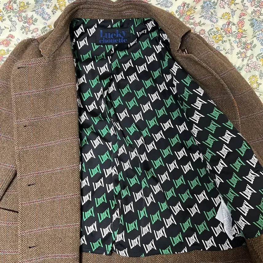 [BUNJANG] Lucky Chouette Herringbone Double-Breasted Coat / 럭키슈에뜨 코트