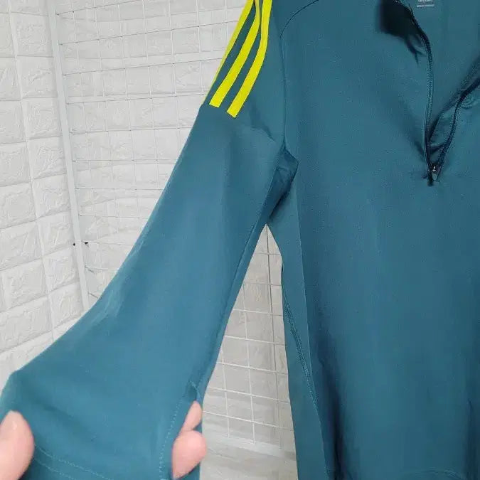 [BUNJANG] Adidas Sportswear Green Running Half Zip Pullover (XXL) / [XXL]아디다스 스포츠웨어 청녹그린 기능성스판 런닝 풀오버반집업XXL