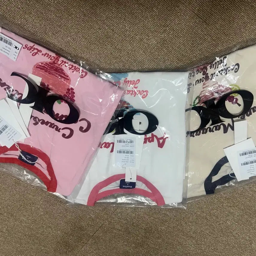 [BUNJANG] OIOI Vaseline Collaboration T-shirt / OIOI X 바세린 콜라보 티셔츠