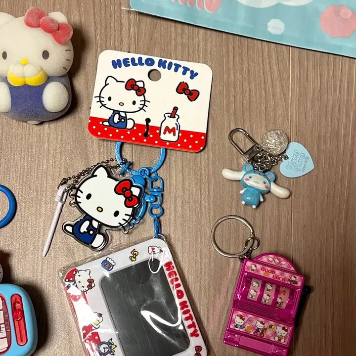 [BUNJANG] Sanrio &amp; Hello Kitty Keyring &amp; Squishy Collection / 특이한 산리오, 헬로키티 키링, 스퀴시 모음