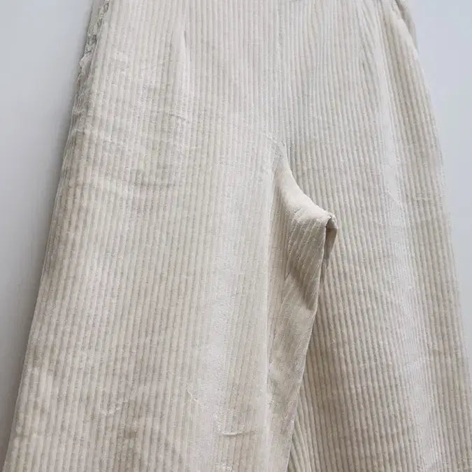 [BUNJANG] Ivory Corduroy Wide Pants / 아이보리 코듀로이 와이드 팬츠