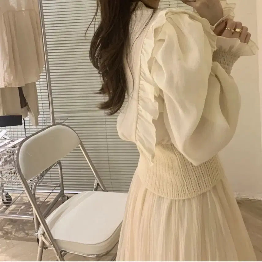 [BUNJANG] Ivory Puff Sleeve Blouse Knit Cardigan Skirt Set / 아이보리 퍼프 니트 가디건 스커트 세트
