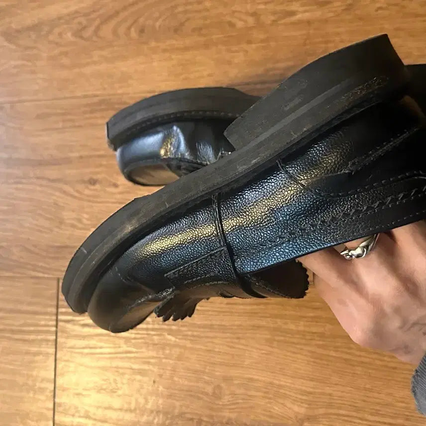 [BUNJANG] Our Legacy Steel Toe Black Leather Tassel Loafers / 아워레가시 스틸토 블랙 레더 태슬 로퍼 42