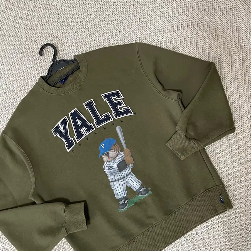 [BUNJANG] M Yale Round Neck Sweatshirt / M 예일 라운드 맨투맨 N.7645