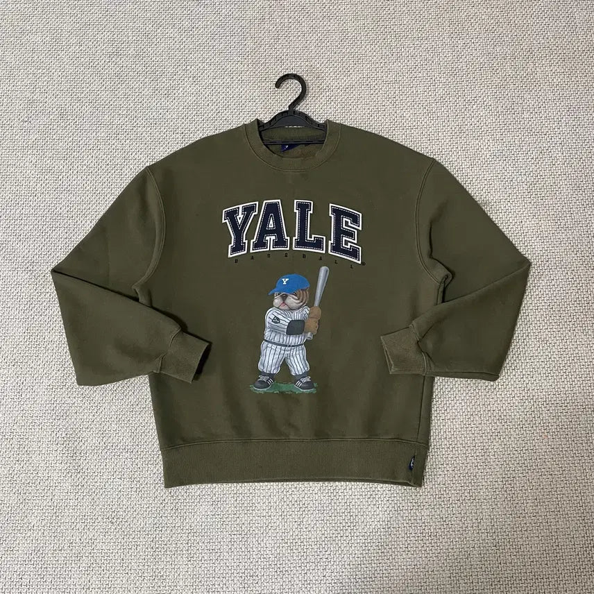 [BUNJANG] M Yale Round Neck Sweatshirt / M 예일 라운드 맨투맨 N.7645