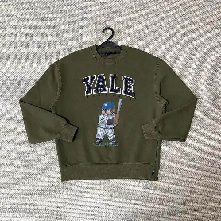 [BUNJANG] M Yale Round Neck Sweatshirt / M 예일 라운드 맨투맨 N.7645