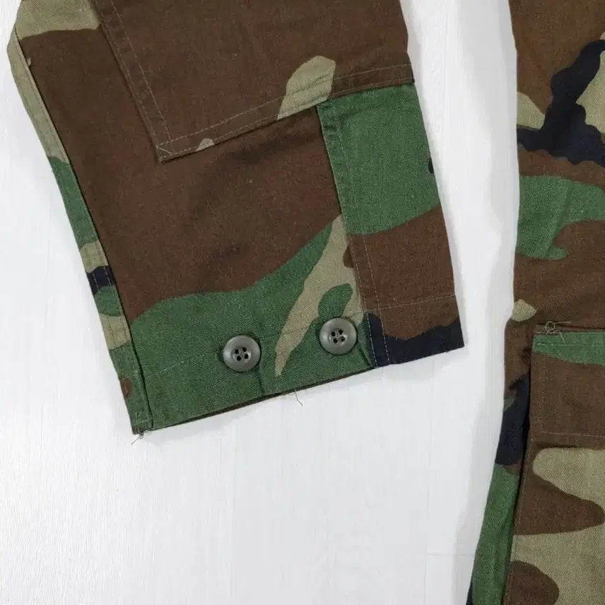 [BUNJANG] US Military BDU Heavyweight Shirt (1980s) - S-R / 80년대 미군 구형 BDU 헤비웨이트 셔츠 S-R