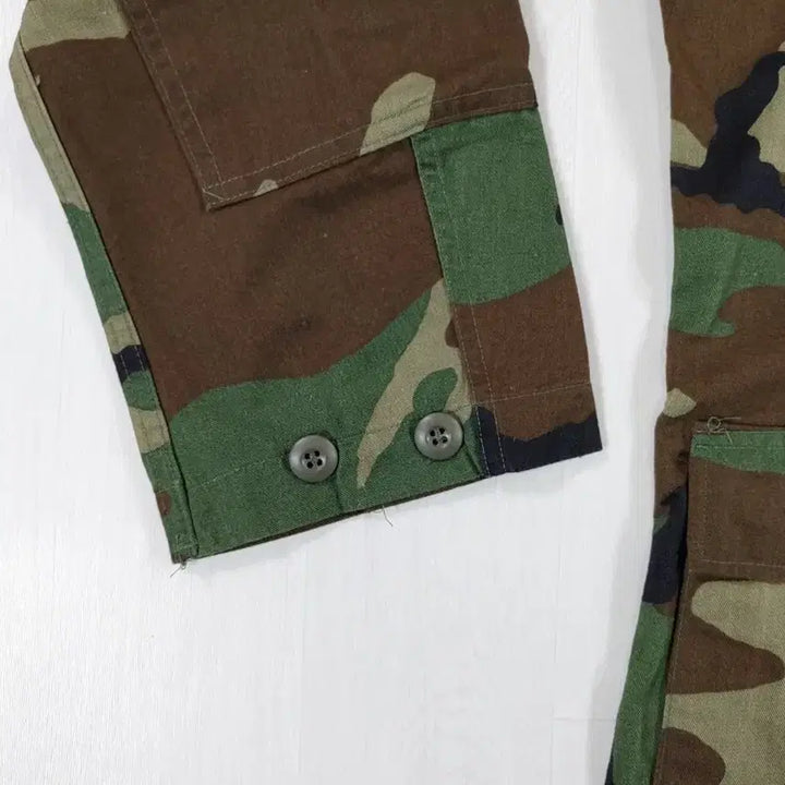 [BUNJANG] US Military BDU Heavyweight Shirt (1980s) - S-R / 80년대 미군 구형 BDU 헤비웨이트 셔츠 S-R