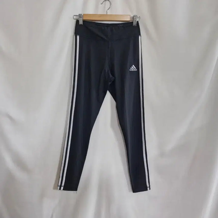 [BUNJANG] Adidas Coolmax Puremotion Three-Stripe Leggings Black / 아디다스 쿨맥스 퓨어모션 삼선 레깅스 블랙